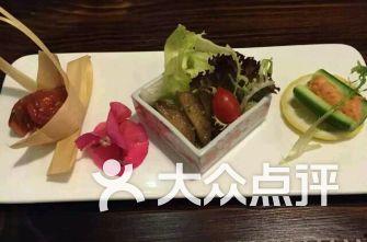 新店中学吃瓜,吃瓜群众见证校园风云录